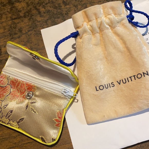 I see Angels on the moon hoops earrings 14 gold - Picture 10 of 12